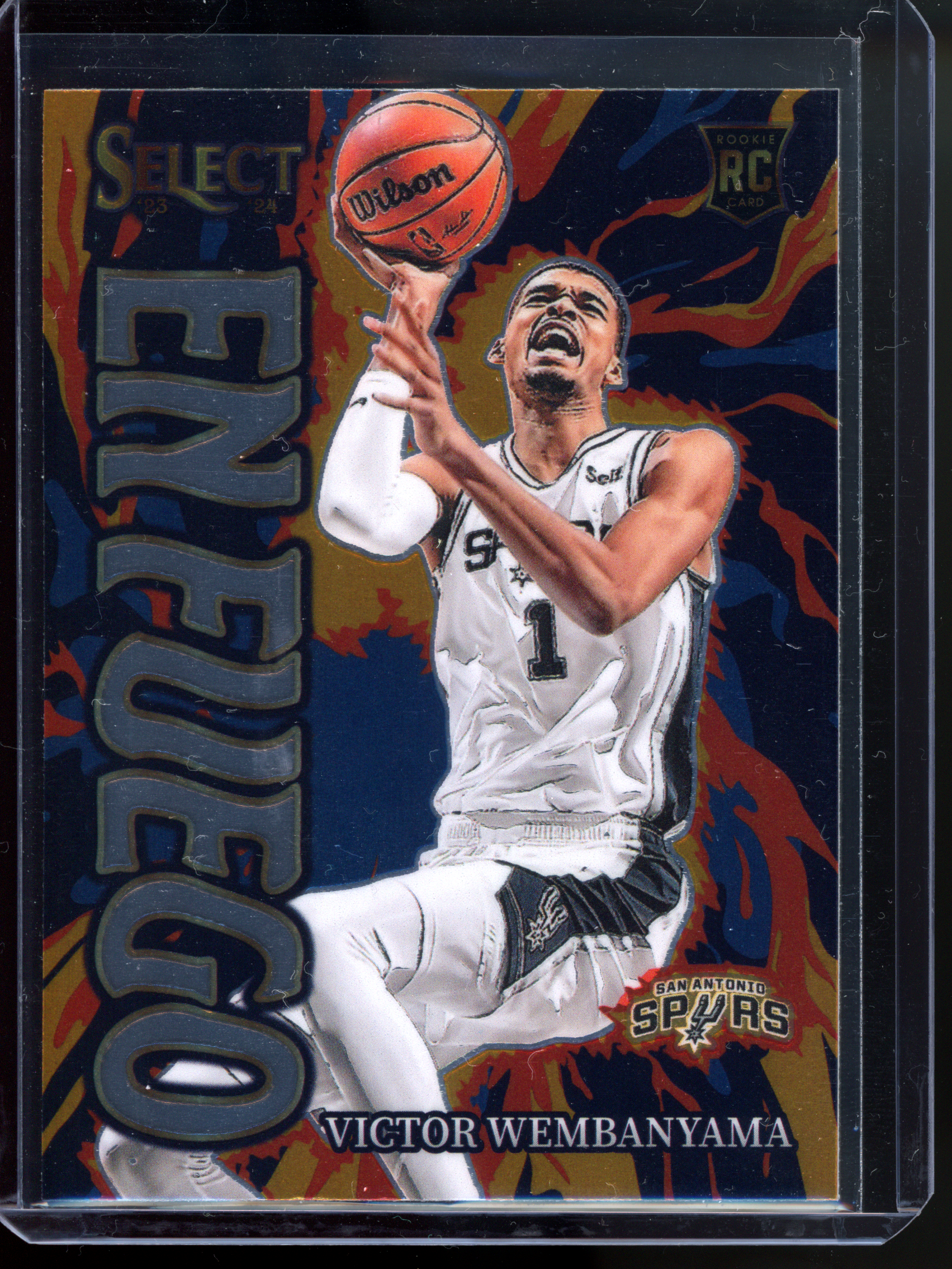 Victor Wembanyama En Fuego Rookie I 2023-24 Panini Select