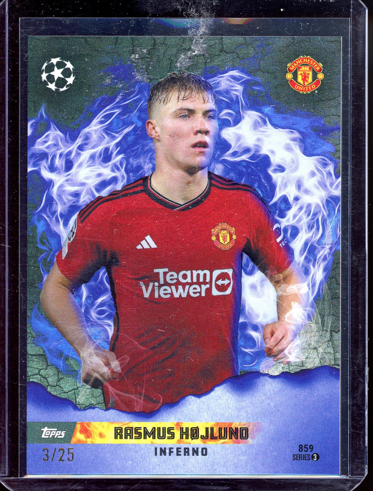 Ramus Hojlund Inferno - Limitiert auf 25 - 2023 Topps Total Football