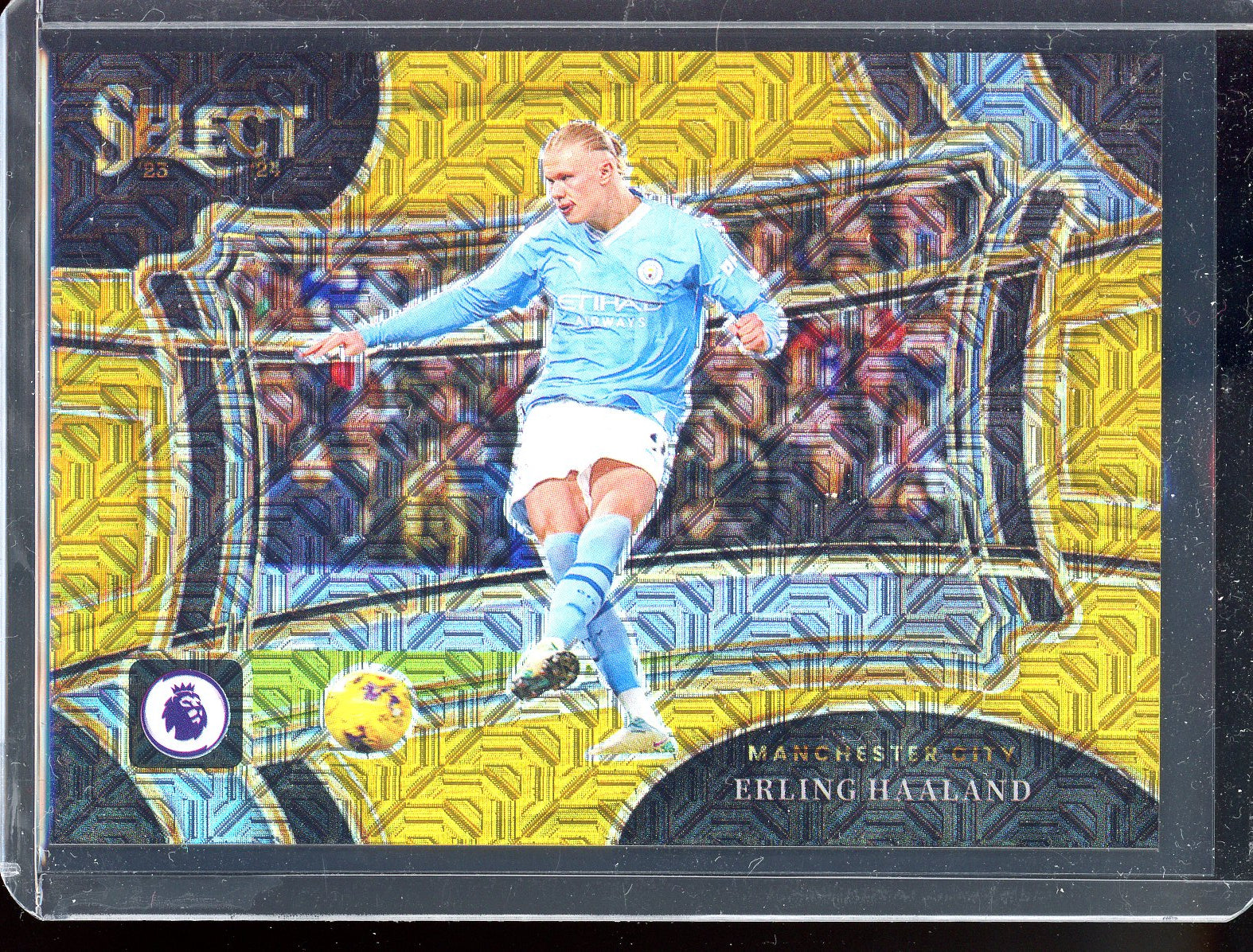 Erling Haaland Gold - Limitiert auf 10 - 2023-24 Panini Select Premier League Field Level