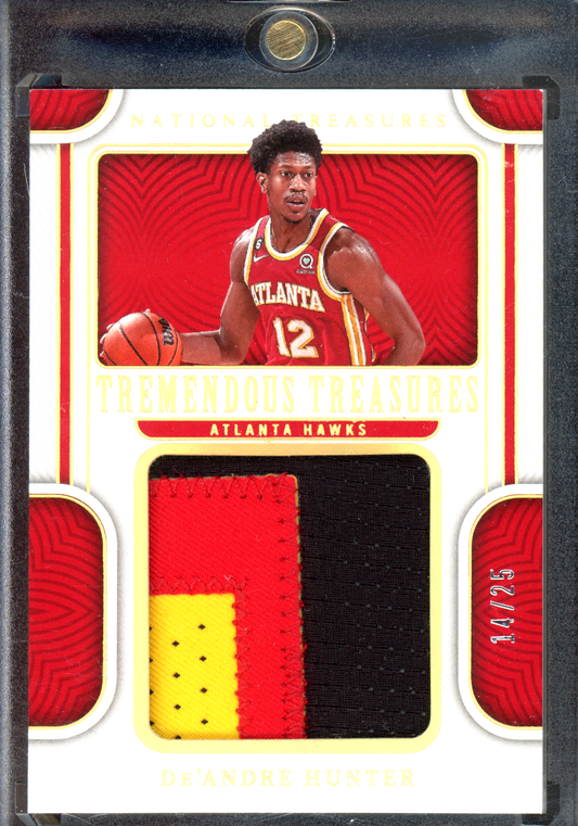 De'Andre Hunter Getragenes Trikotstück Tremendous Treasures - Limitiert auf 25 I 2022-23 National Treasures