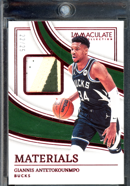 Giannis Antetokounmpo getragenes Trikotstück - Limitiert auf 25 I 2022-23 Panini Immaculate Collection